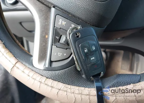 2013 Chevrolet Malibu 1Ls z USA, uszkodzony, nr VIN 1G11B5SA5DF334196